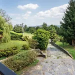 Unique View In Park Villa *