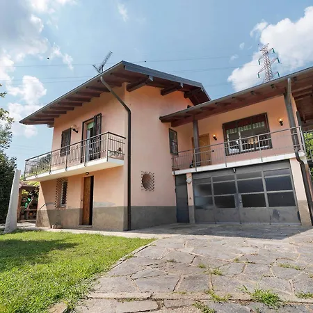 Unique View In Park *