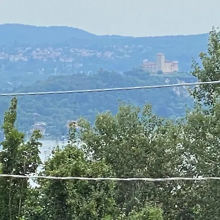 Unique View In Park Villa Nebbiuno