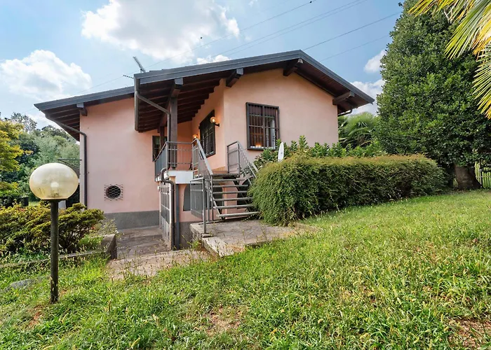 Unique View In Park Villa Nebbiuno